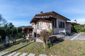 Al Porto balcony close to the lake San Felice Del Benaco